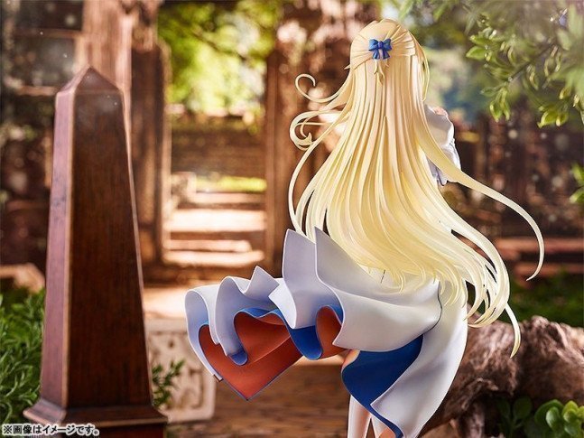 Priestess 1/7 Figure -- Goblin Slayer