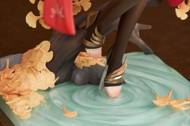 Lucia 1/7 Figure Plume Eventide Glow Ver. -- Punishing: Gray Raven